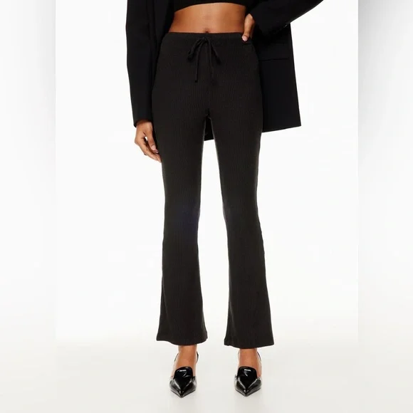 Aritzia The Group by Babaton Time Pant - Black high-waisted kick-flare pants - Picture 3 of 9